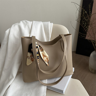 女包简约上班通勤单肩包欧美丝巾托特包女 大容量个性 2025春季 款