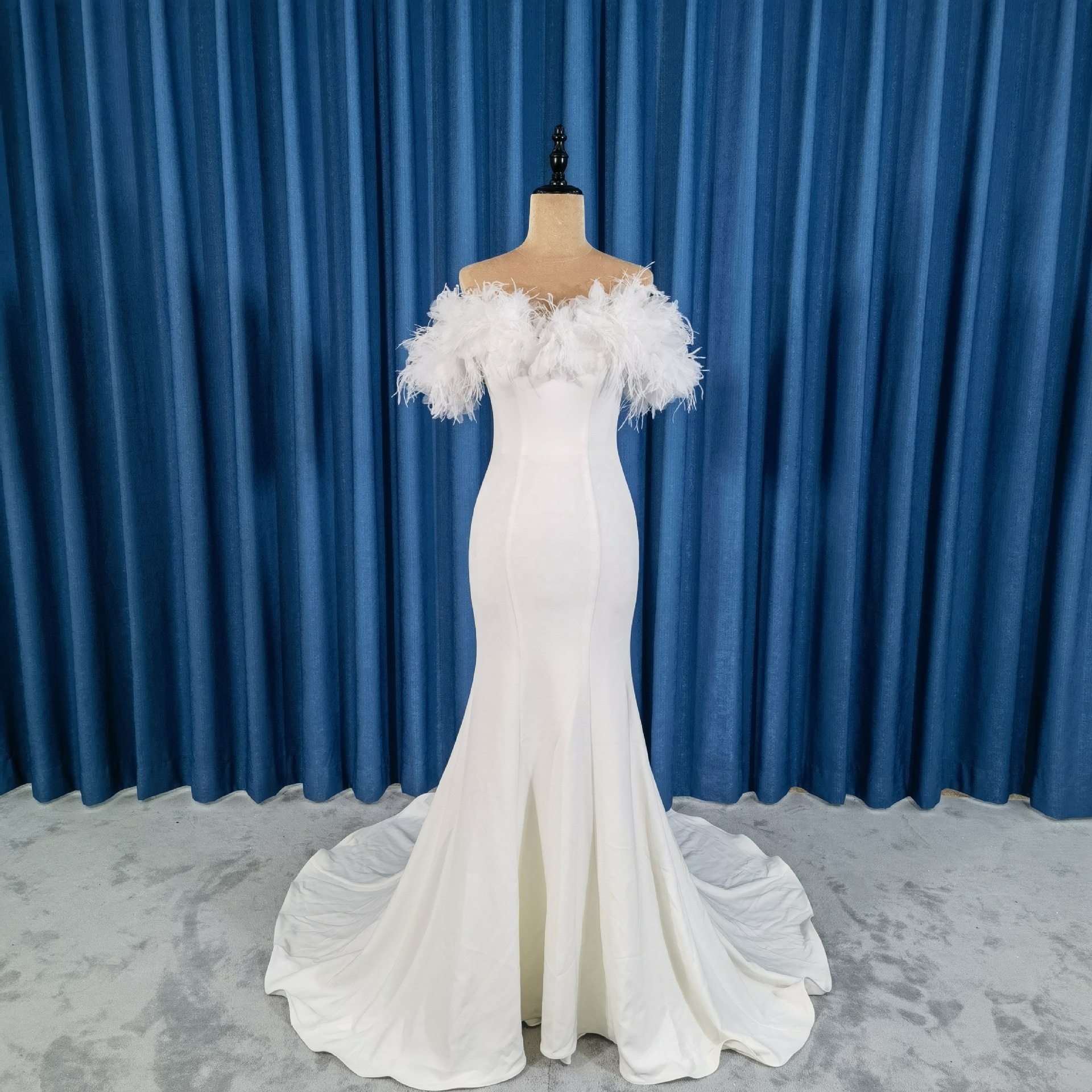 new design white satin sexy mermaid dress neckline feather l