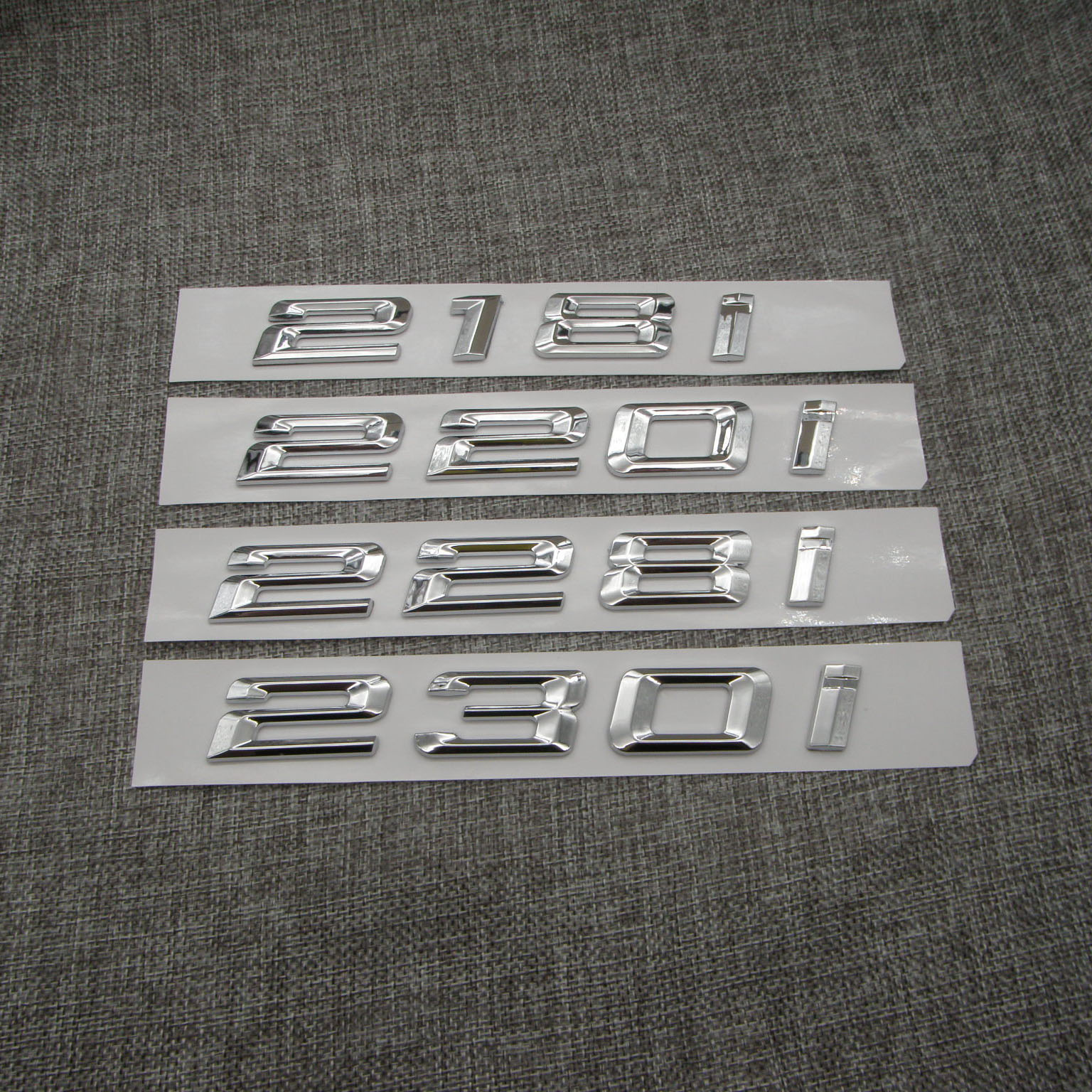专用于新款宝马2系218i 220i 228i 230i改装车标字母标后尾标车贴