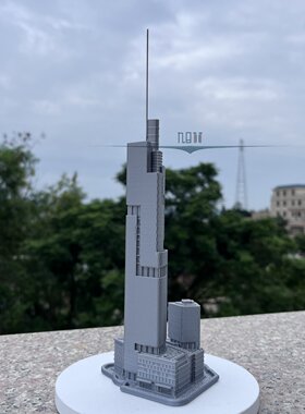 南京紫峰大厦模型南京地标建筑摆件简约旅游纪念品建筑工艺品