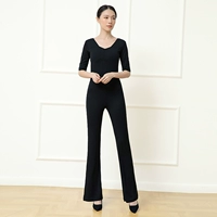 Черная цветная труба, штаны-клёш