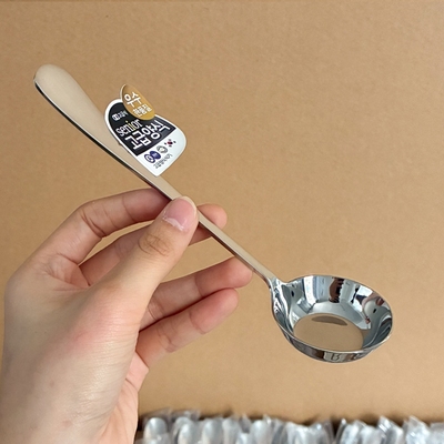 高颜值长柄不锈钢圆勺子加深加厚