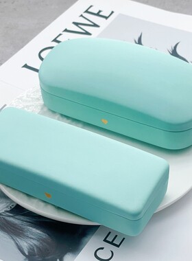 英国单马卡龙蓝色高级感爱心INS少女光学抗压便携近视眼镜盒墨镜