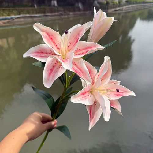 粉色百合仿真花单支家居摆件