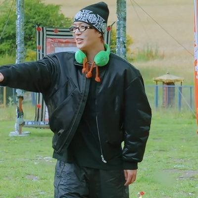 现在就出发3范丞丞同款外套