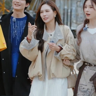 欧洲快乐老友记王霏霏同款假两件短款风衣外套夹克上衣女衣服潮