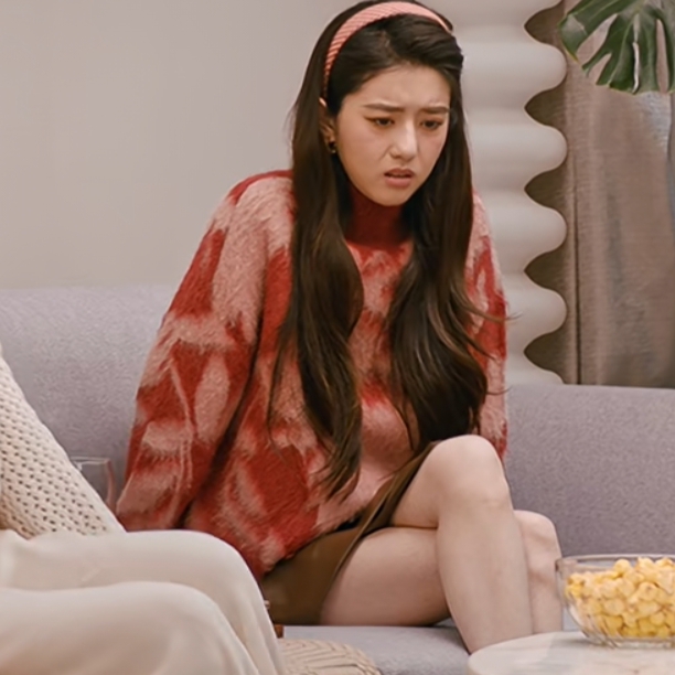 他为什么依然单身李凯馨同款毛衣