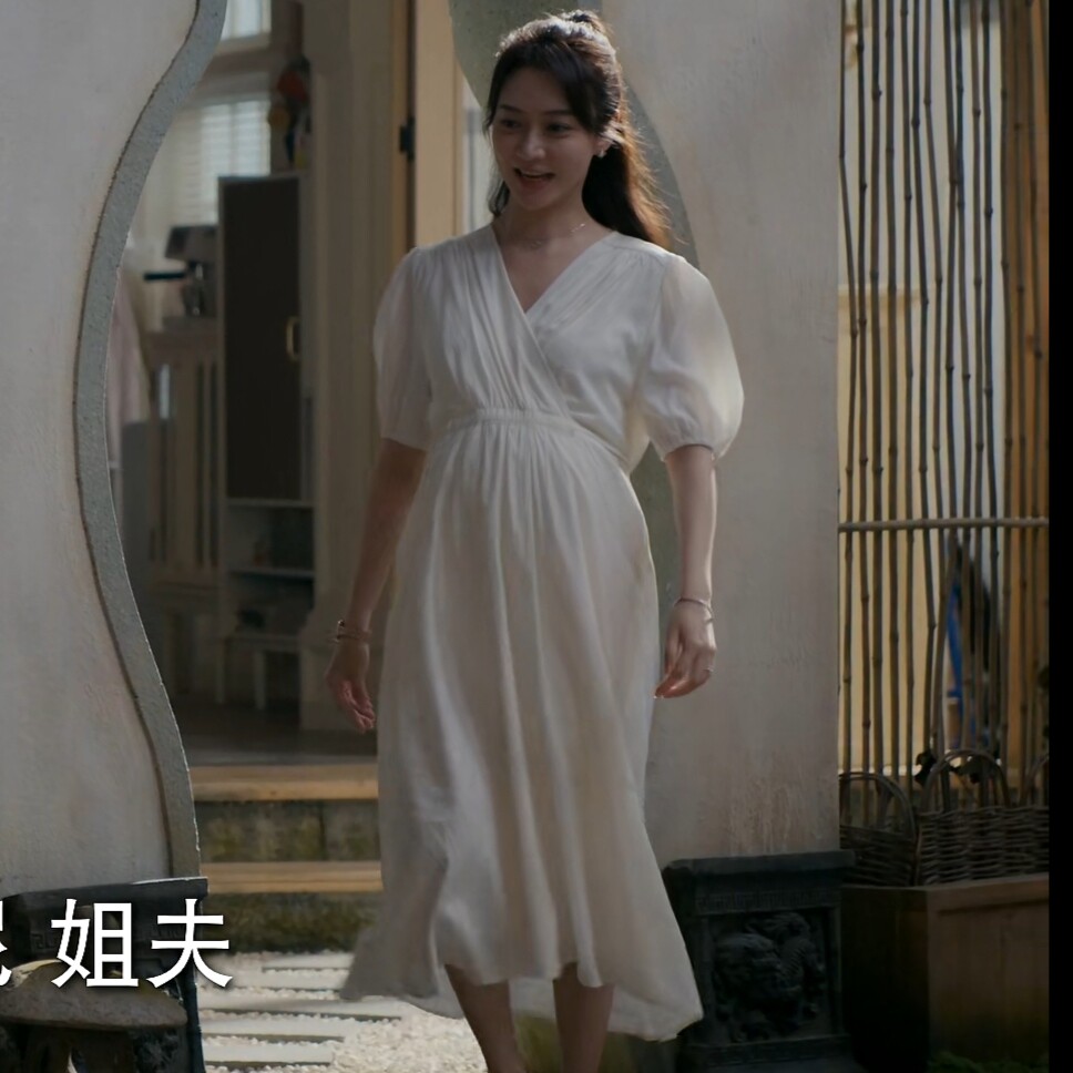 欧洲时光正好潘之琳许梦心同款短袖连衣裙夏v领泡泡袖裙子女衣服