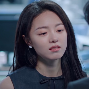 欧洲骄阳似我赵今麦聂曦光同款耳钉女轻奢高级感小众设计气质耳饰