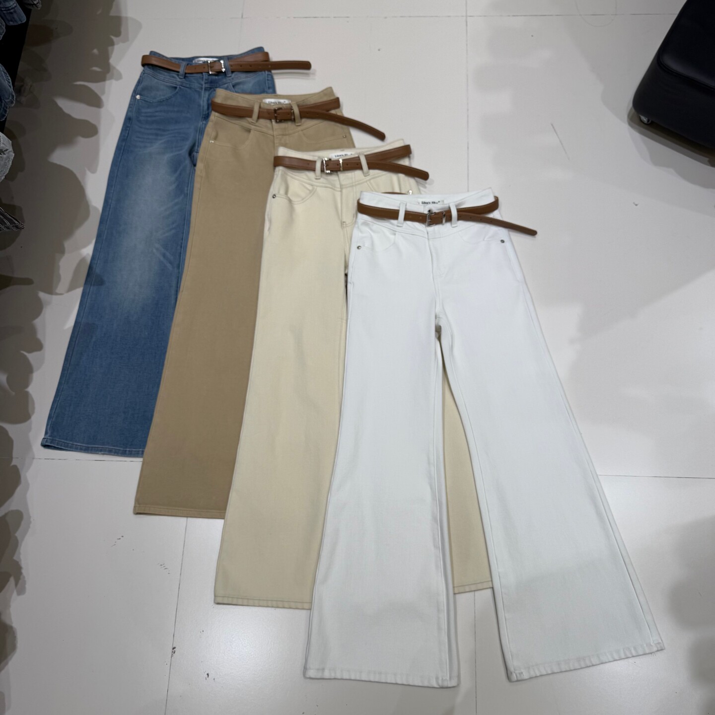 欧洲站2026春季新款高腰修身显瘦休闲阔腿喇叭牛仔裤女百搭长裤子