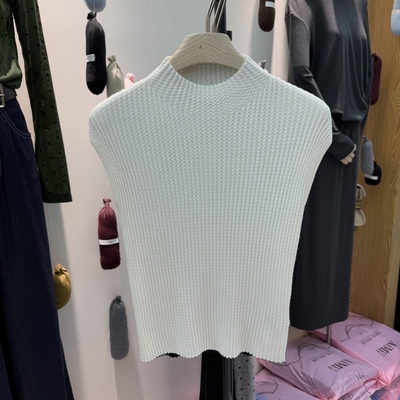 AiMi2025秋季新款韩版半高领肌理感背心针织衫女修身显瘦打底上衣