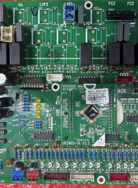 格力中央空调电脑板 30223075 30223111 外机主控板 30223110