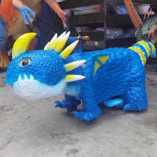 新款广场车摆摊儿童碰碰车仿真恐龙电瓶车公园商场摇摇车双人