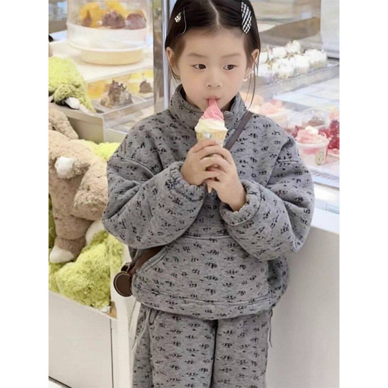 潮流女大童秋冬套装2026新款洋气时髦碎花加绒休闲运动居家服睡衣