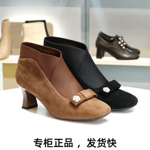 COMELY康莉2025秋冬粗跟羊皮方头蝴蝶结扣通勤小短靴女KMD58852