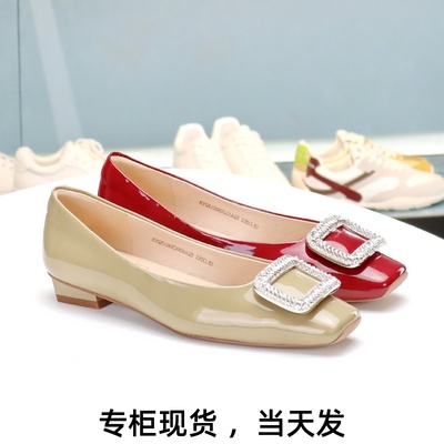 康莉低跟牛漆皮通勤浅口单鞋