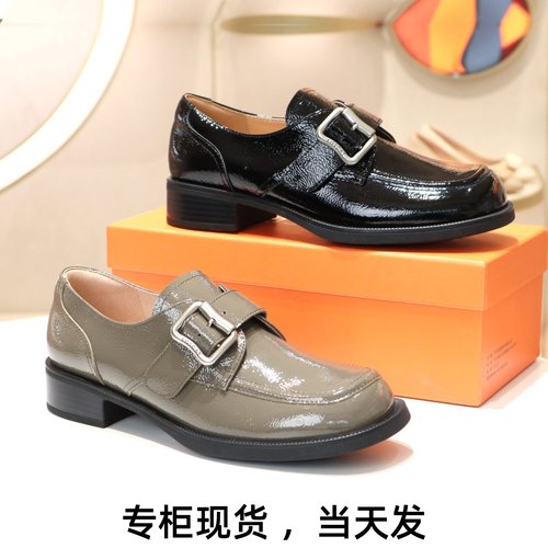 接吻猫漆皮魔术贴乐福鞋女鞋皮鞋