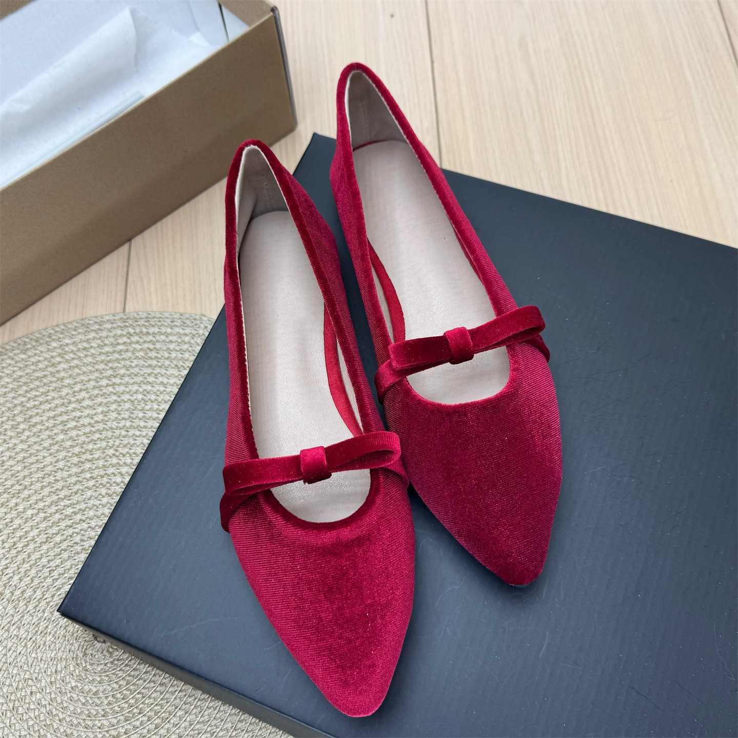 2026春季新款浅口一脚蹬玛丽珍鞋女复古风尖头蝴蝶结平底百搭单鞋,女鞋,玛丽珍鞋,淘宝优惠券,粉丝福利购,淘宝优惠卷