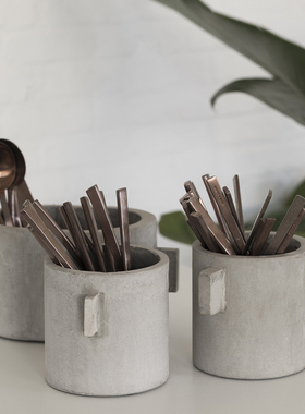 比利时SERAX混凝土创意花盆