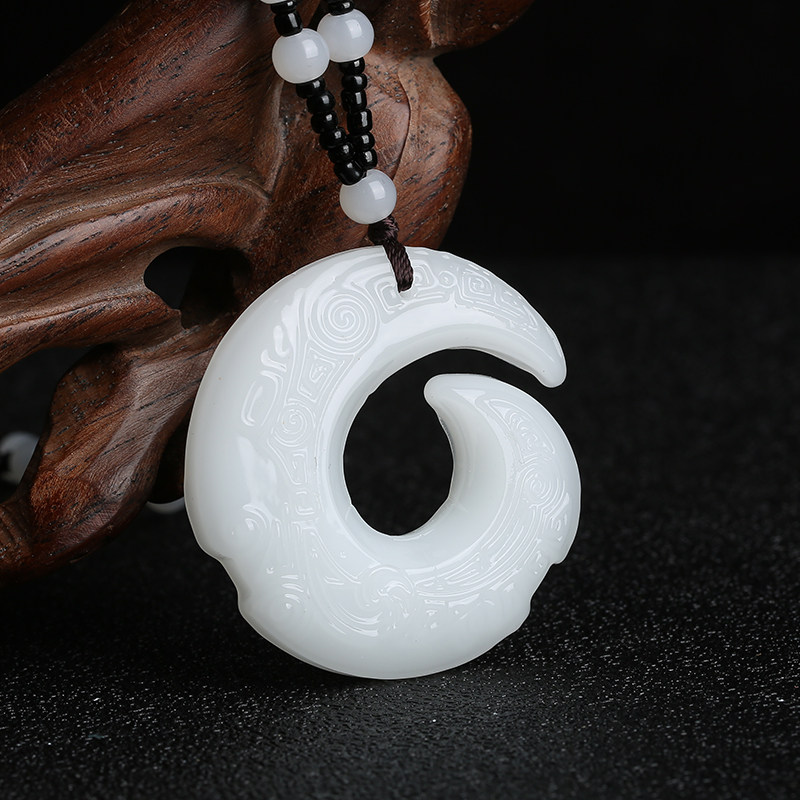 和田玉扭转乾坤玉牌烟青花玉时来运转道家玉石玉吊坠男平安扣玉佩