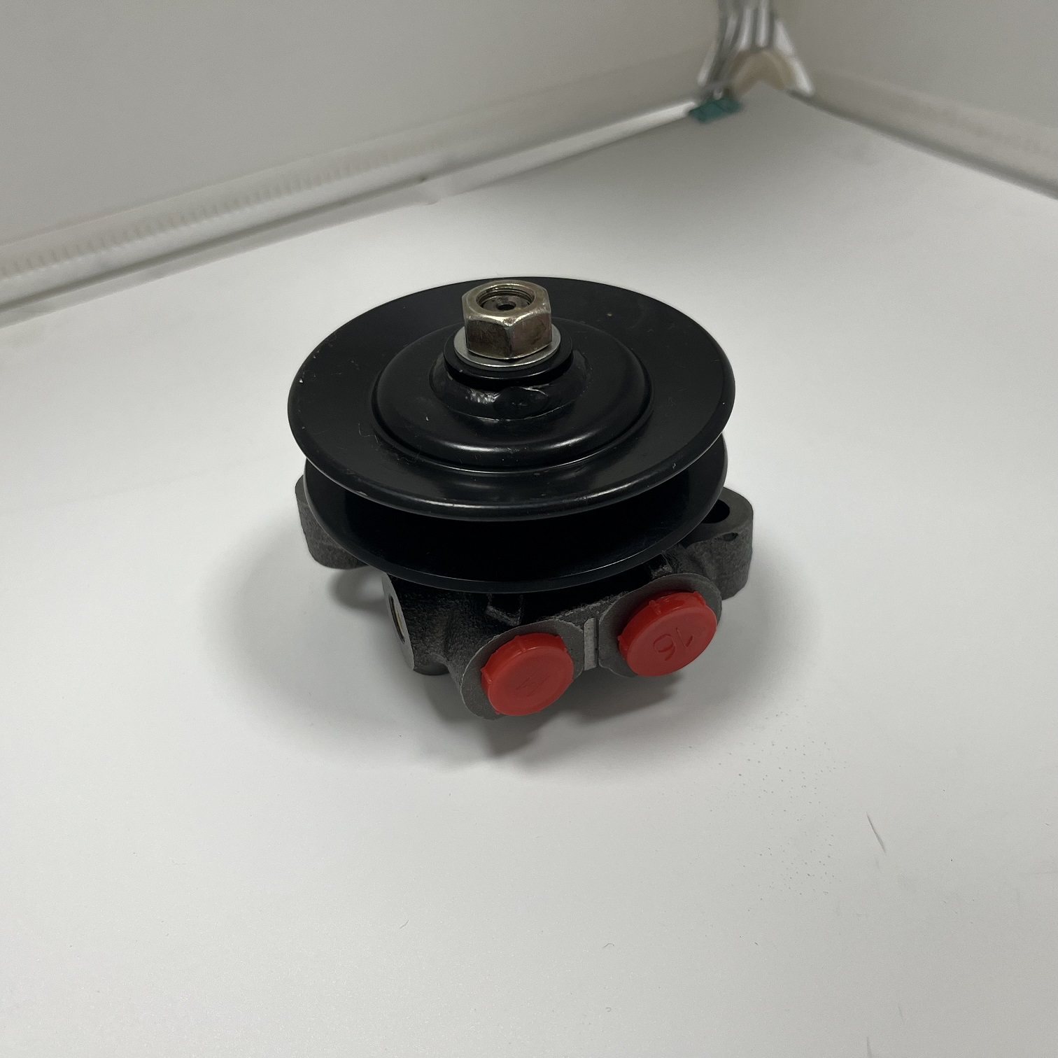 沃尔沃挖掘机配件TCD2012/2013 D7发动机燃油泵21021484 04514752