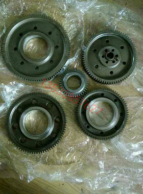 沃尔沃挖机配件EC360460正时齿曲轴齿凸轮轴齿惰轮齿8170192