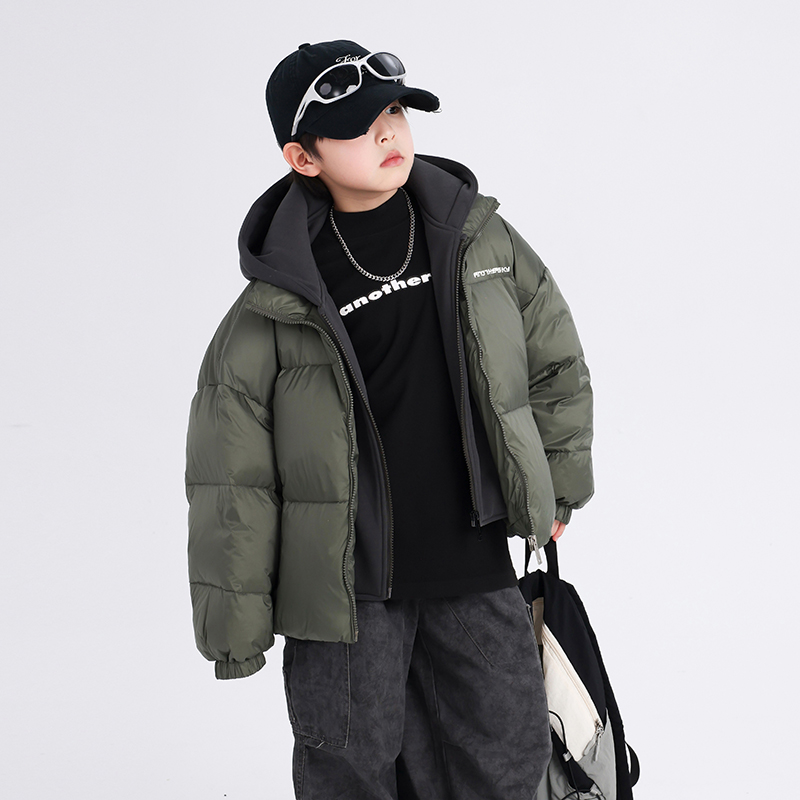 男童冬季假两件防寒加厚羽绒服潮