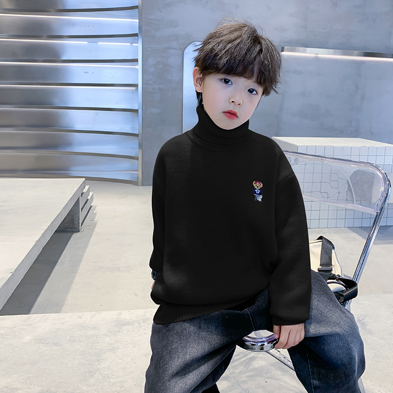 男童冬季黑色高领加绒打底毛衣
