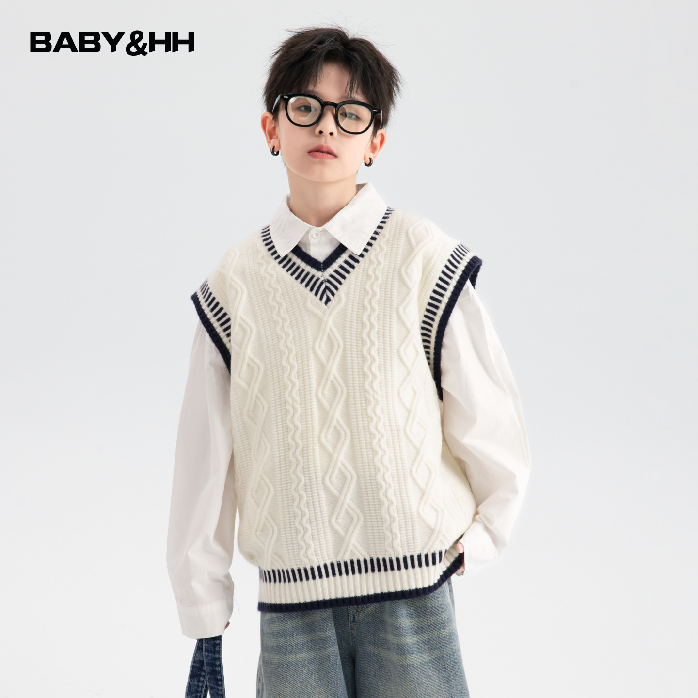 学院风撞色V领内搭针织马甲毛衣