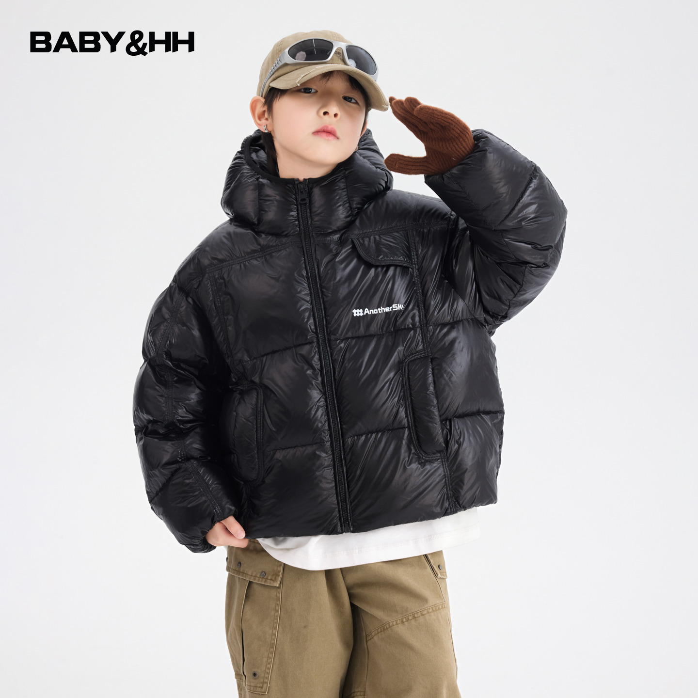 90白鸭绒防水抗寒连帽面包羽绒服