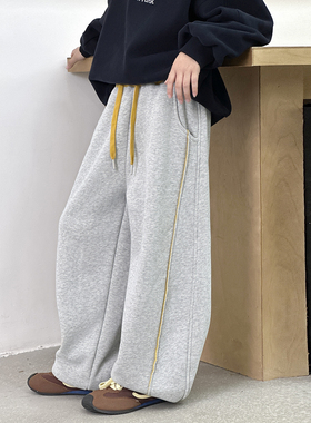 男童冬季韩范灰色加绒弯刀卫裤2025新款儿童撞色加厚直筒运动裤子