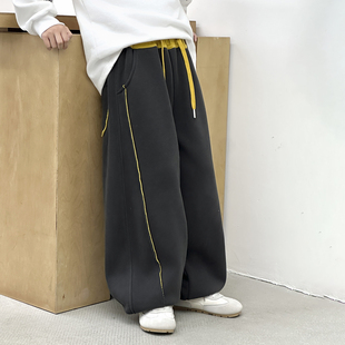 加厚运动直筒裤 男童冬季 儿童装 2025新款 子 撞色拼接一体绒弯刀卫裤