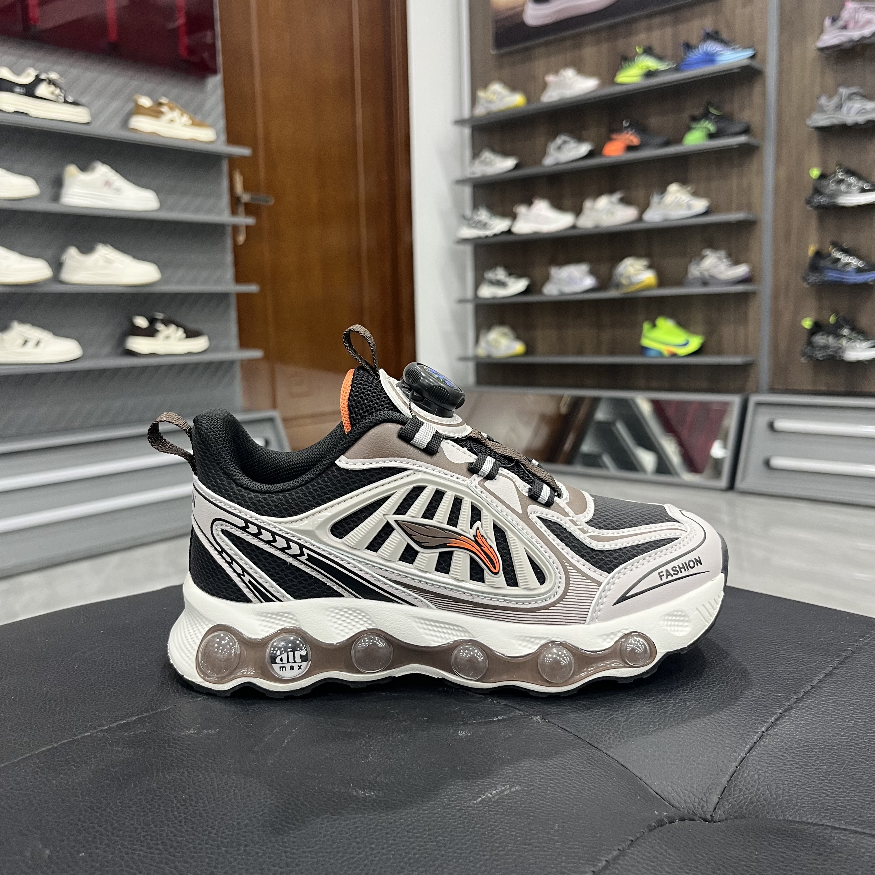 步实小总统慢跑鞋男孩跑步鞋