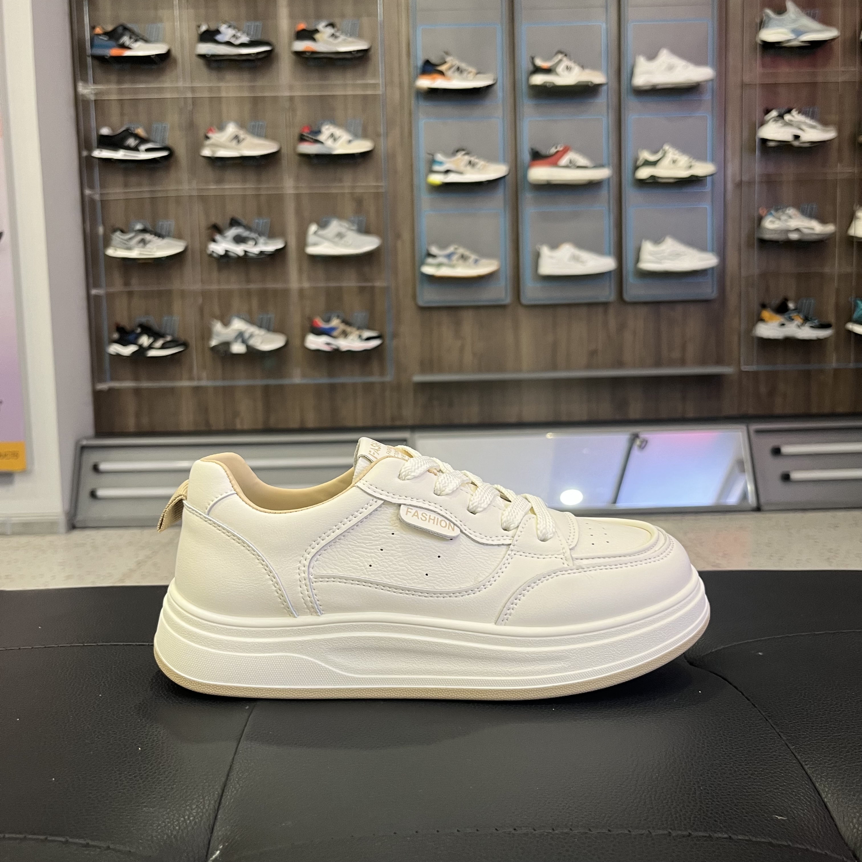 2025秋季新款步实总统慢跑鞋