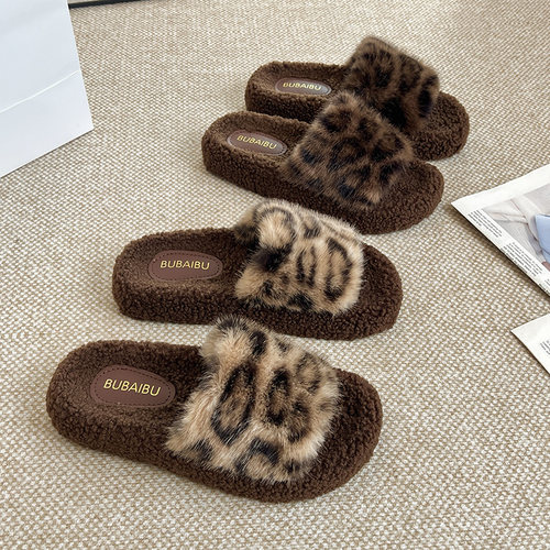 2025年时尚8826-1豹纹百搭外穿软底女拖鞋