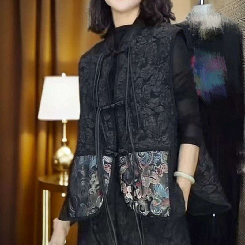 新中式提花刺绣唐装马甲女2024秋季新款民族风复古无袖上衣马夹