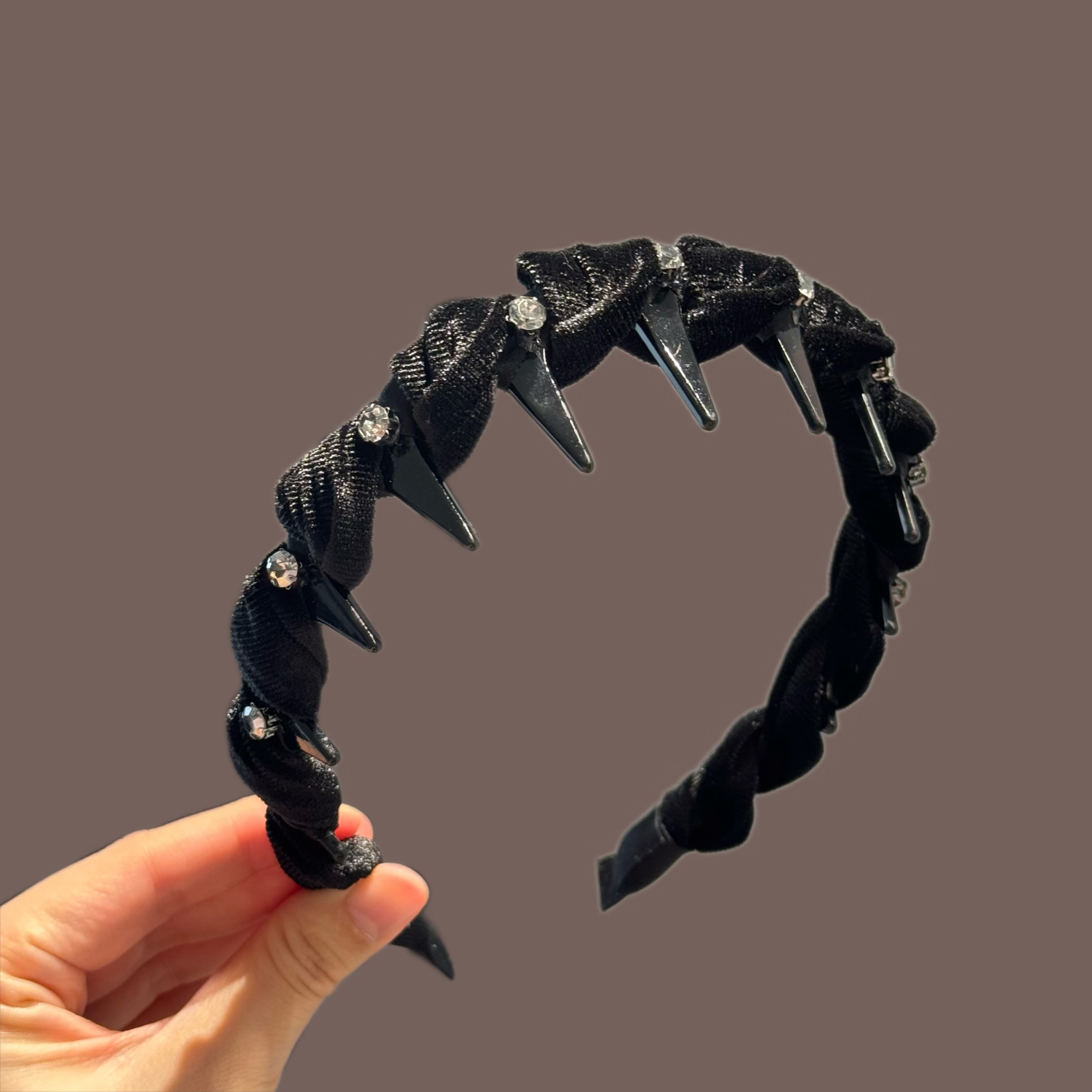 韩国法式高级感黑色丝绒水晶钻带齿发箍倒插梳高颅顶发卡头饰发饰