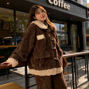 大码 胖mm复古牛角扣羊羔毛棉衣外套女宽松加厚保暖百搭减龄棉服