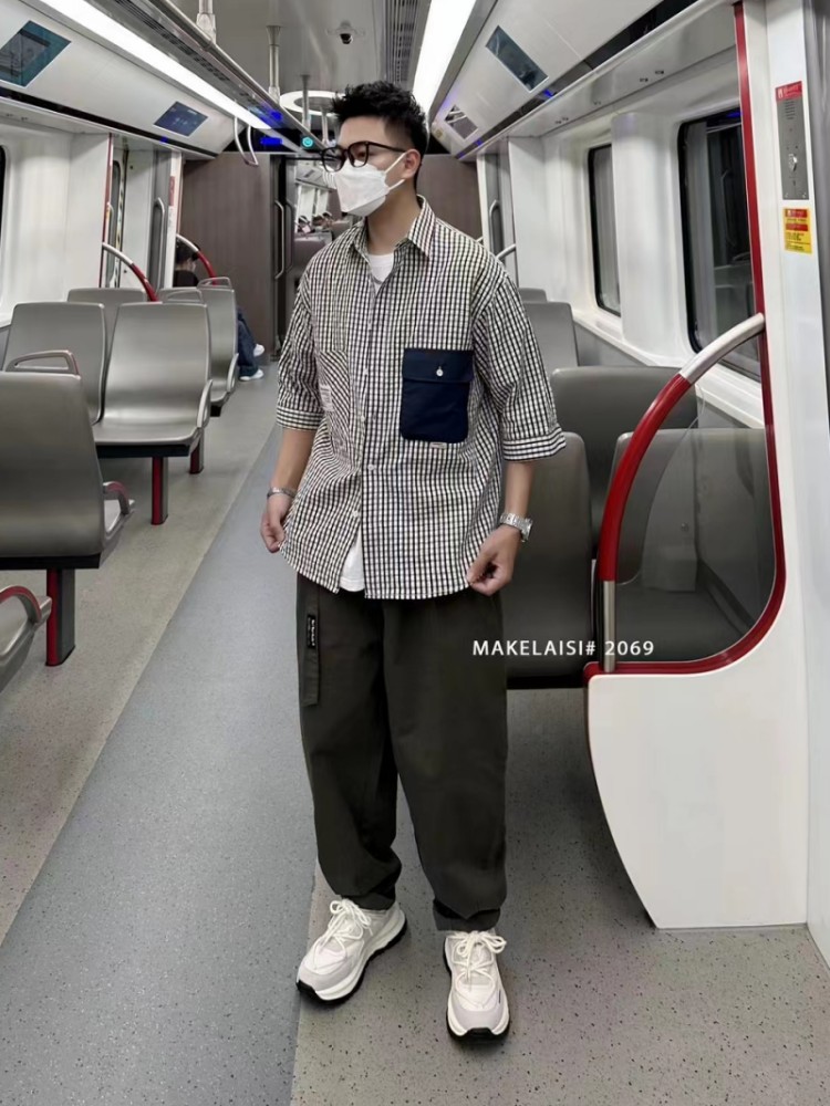 翻领五分短袖港风韩版格子衬衫