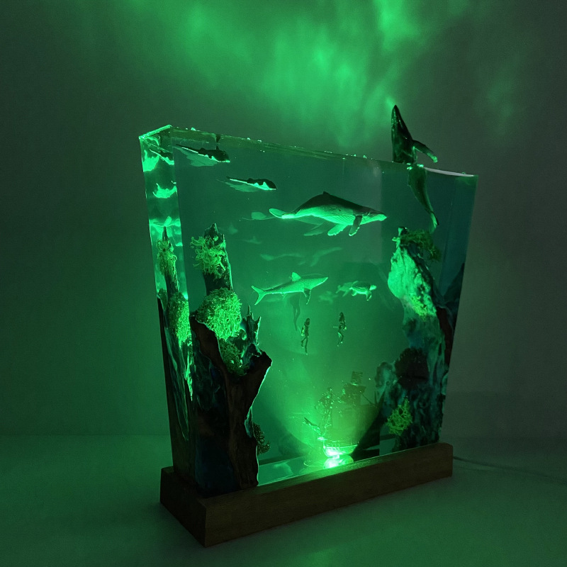 海底世界景观座头鲸鱼鲨鱼魔鬼鱼海龟潜水员沉船小夜灯氛围灯摆件