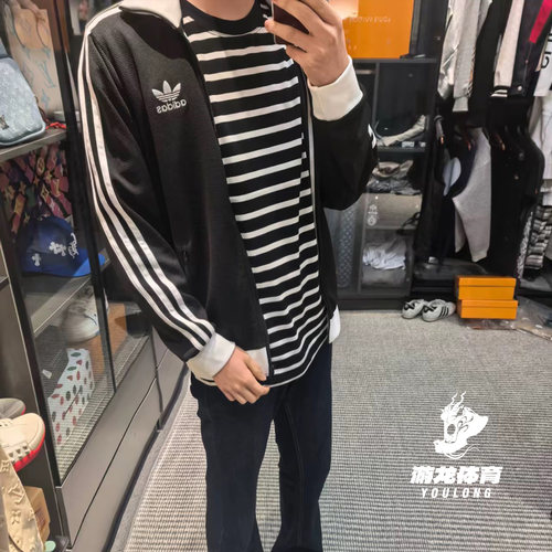 阿迪达斯三叶草条纹立领夹克