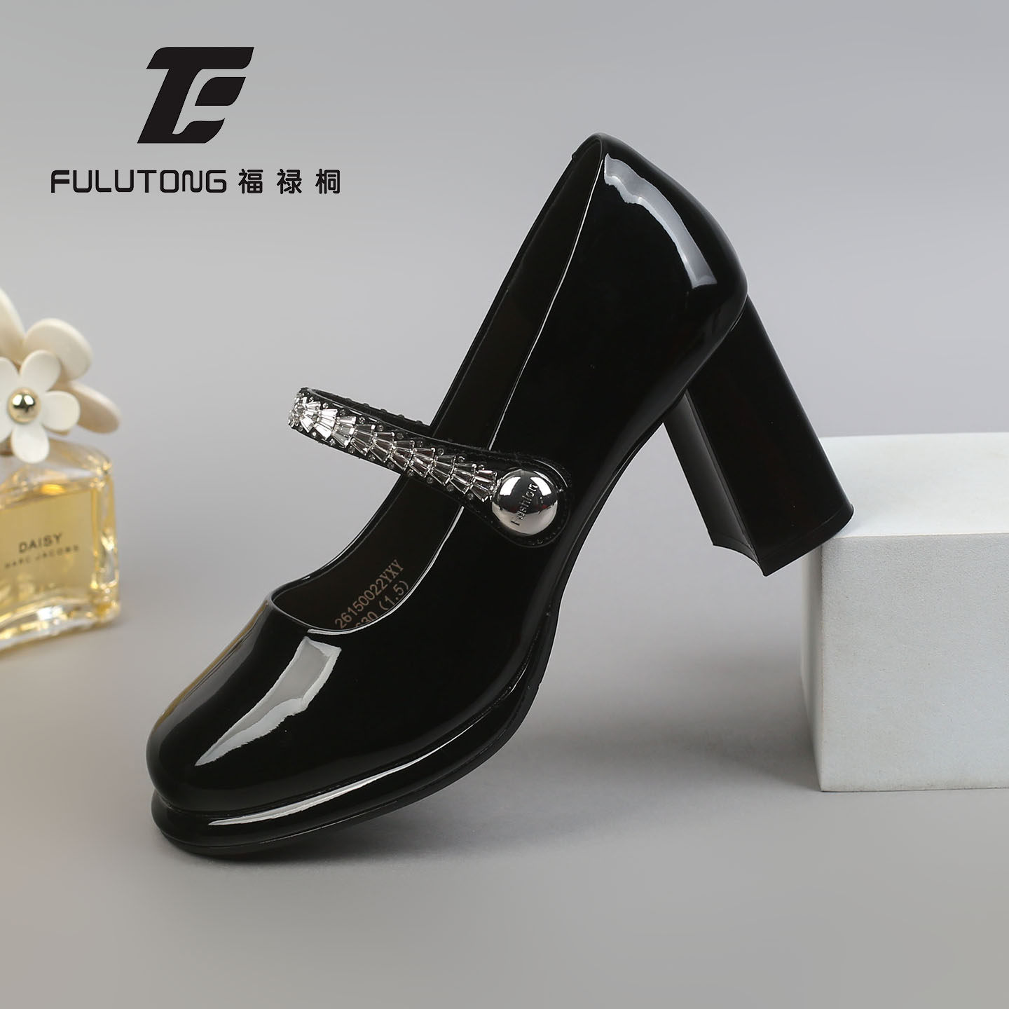 福禄桐浅口高跟鞋女春季新款法式一字带玛丽珍鞋粗跟水钻气质单鞋,女鞋,玛丽珍鞋,淘宝优惠券,粉丝福利购,淘宝优惠卷