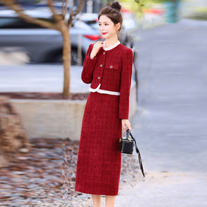 小香风红色穿搭一整套装女连衣裙春秋新款高级感时髦半身裙两件套