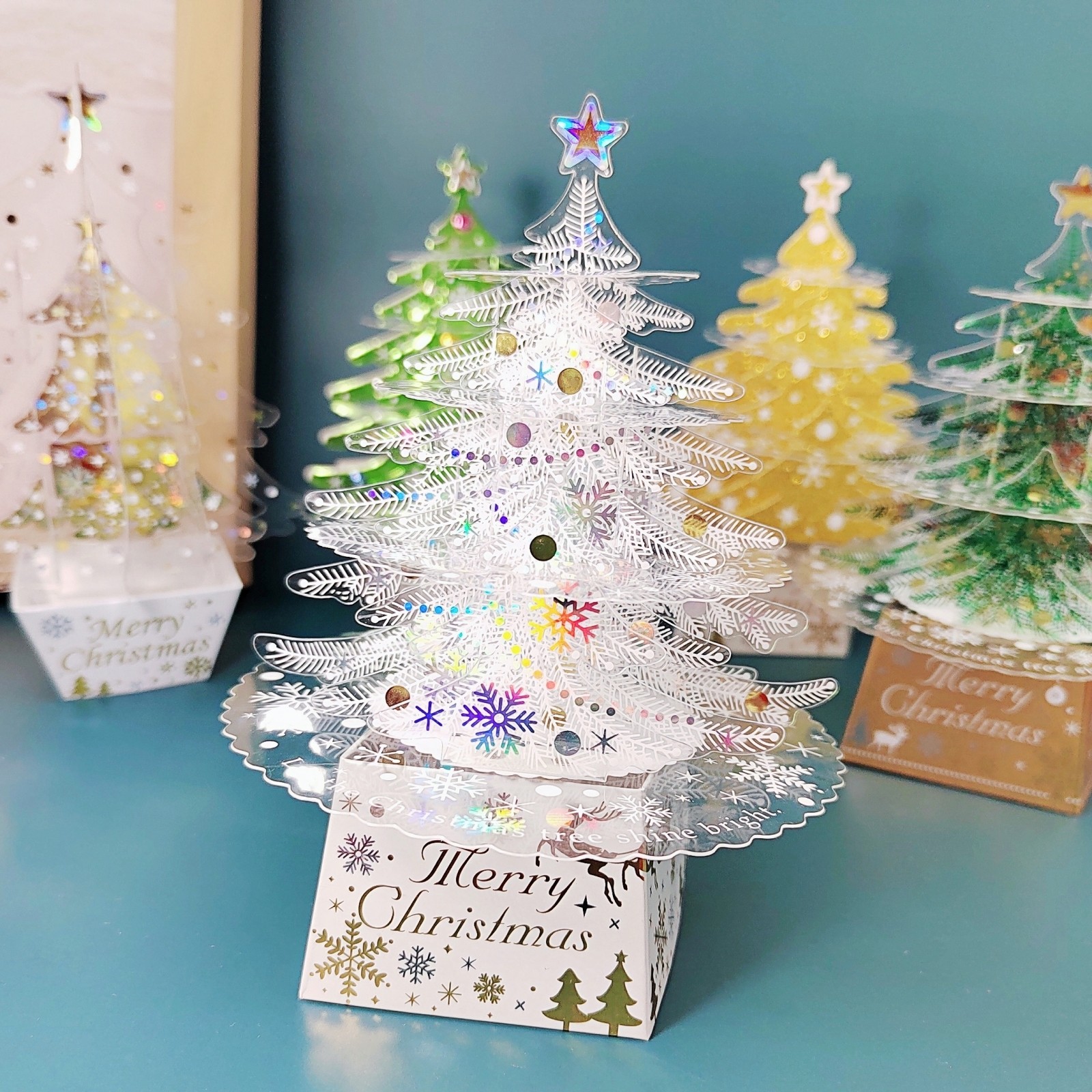 台湾创意立体装饰圣诞节贺卡PVC镭射五彩透明雪白色圣诞树3D卡片