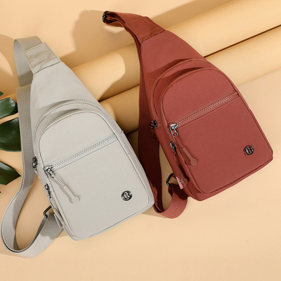 胸前挎包男女通用尼龙布小型胸包