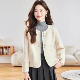 2025春秋季新款今年流行爆款小香风短款外套女士时尚圆领外搭开衫