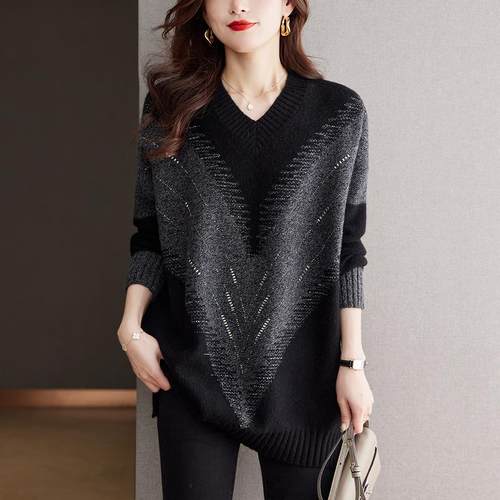 中年妈妈秋冬羊毛衫中长款V领毛衣女宽松加肥大码洋气针织打底裙