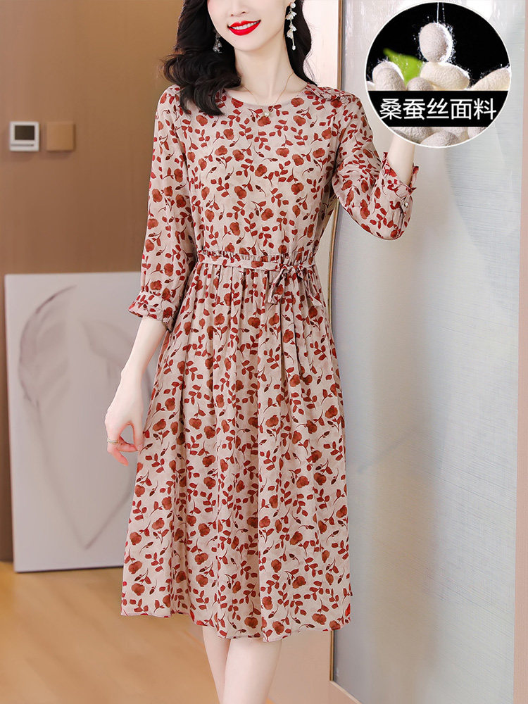 杭州大牌真丝连衣裙女秋季新款2023大码宽松妈妈洋气印花桑蚕丝裙