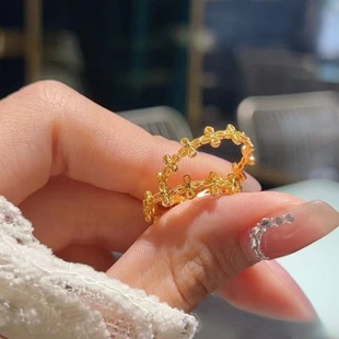 金店同款黄金色镂空花朵戒指女黄金色高级感高端轻奢女士简约复古