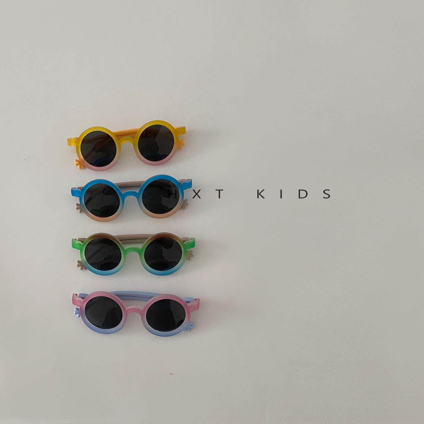 婴儿墨镜小月龄不伤眼睛夏天出游防紫外线1岁宝宝拍照道具太阳镜2